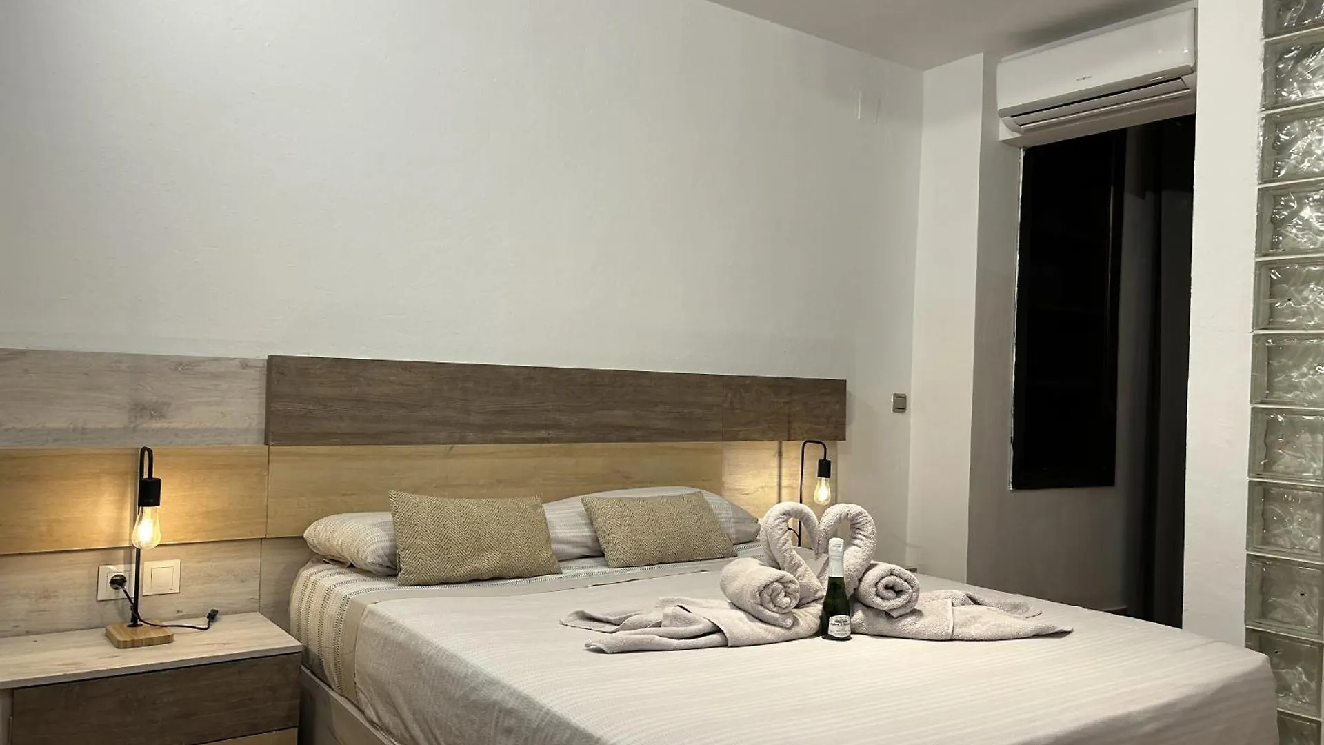 Lujo A Tu Alcance Con Spa Y Garaje Pleno Centro Apartment Huelva