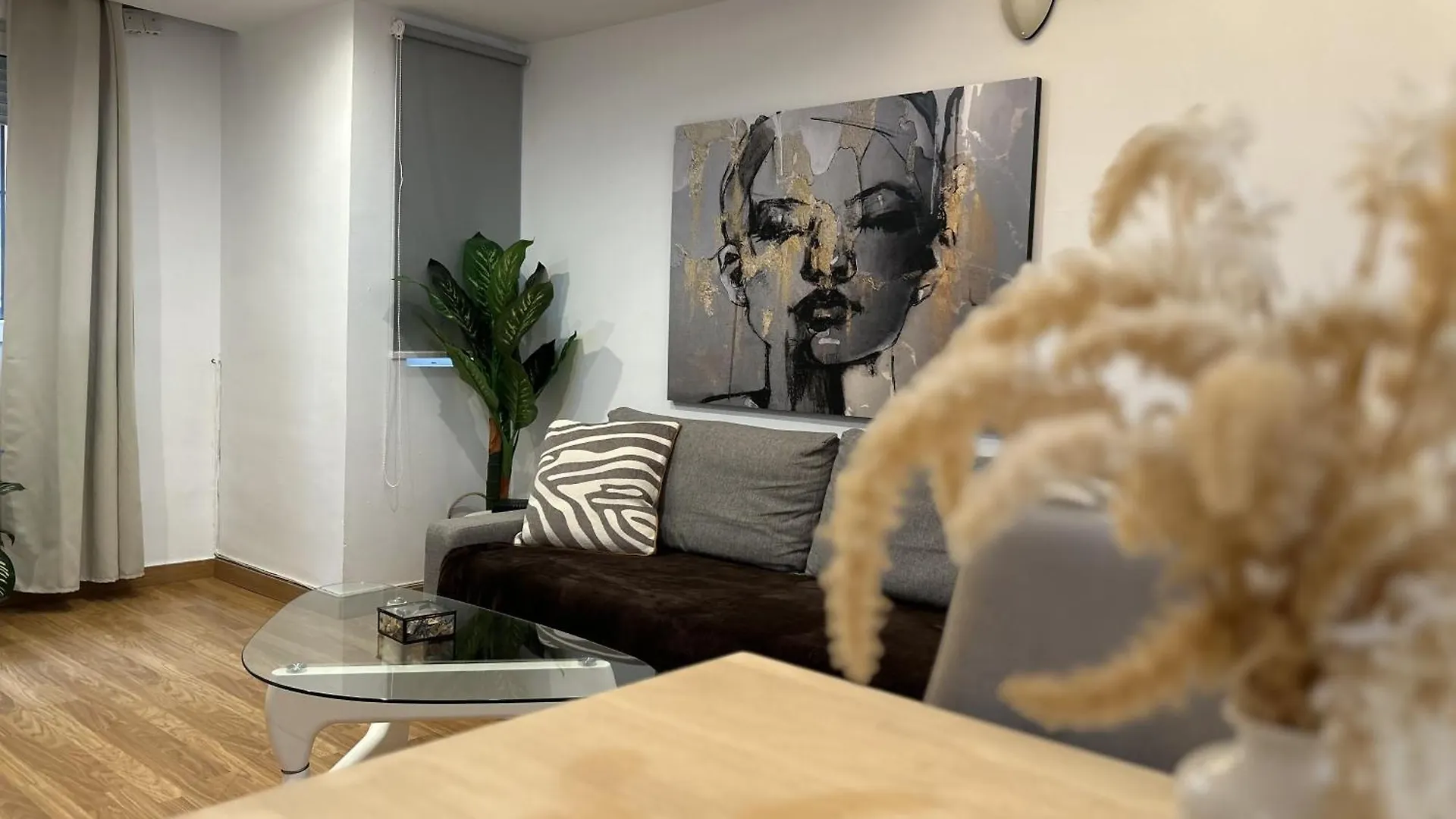 Lujo A Tu Alcance Con Spa Y Garaje Pleno Centro Huelva Apartment